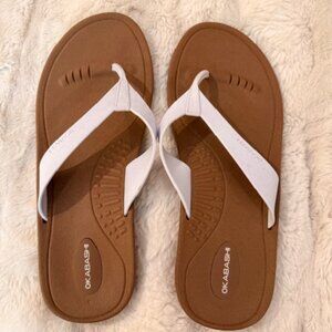 White Okabashi "flip-flop" sandals- Size M/L like new!